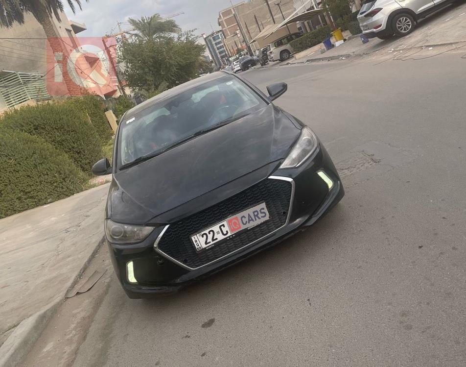 هیوندای ئەلەنترا